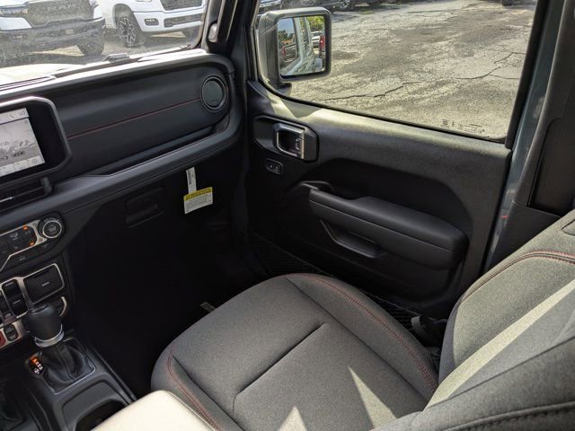 New 2026 Jeep Wrangler Rubicon image 18