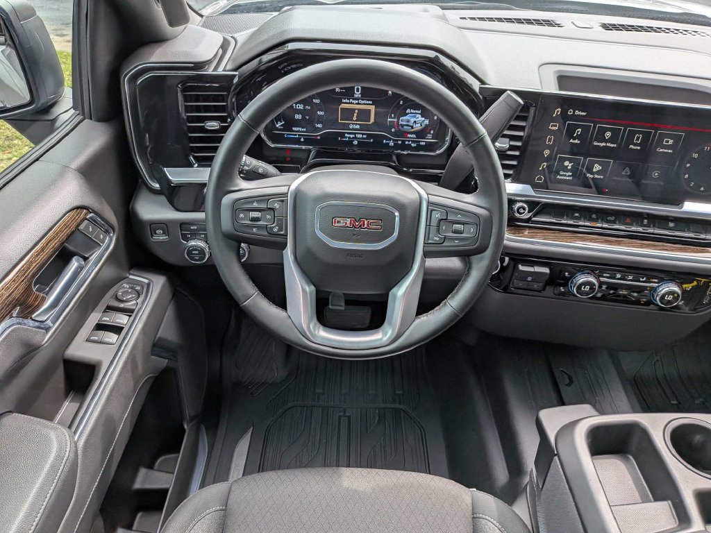 Used 2025 GMC Sierra 1500 Elevation w/ LPO, Elevation Black Package AWD/4WD image 15