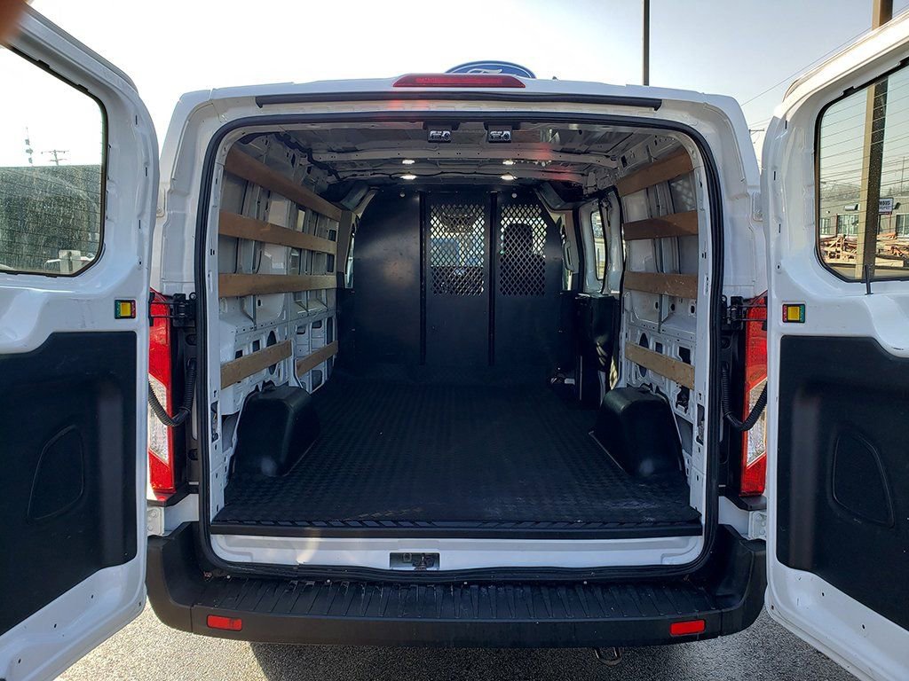 Certified 2022 Ford Transit 250 Low Roof w/ Exterior Upgrade Package image 11