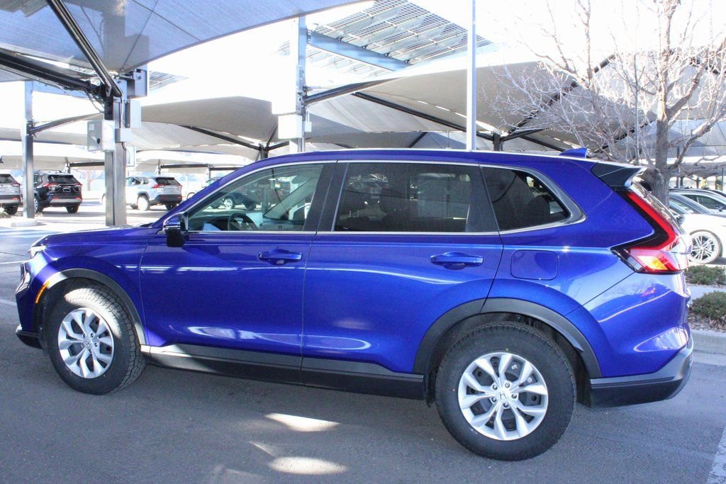 Used 2025 Honda CR-V LX image 11