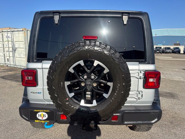 Used 2024 Jeep Wrangler Unlimited Rubicon 4xe AWD/4WD image 5