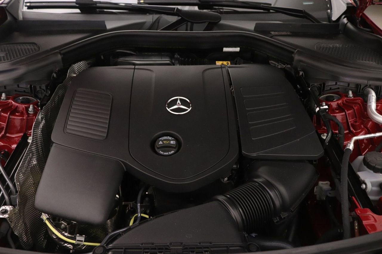 New 2026 Mercedes-Benz GLC 300 image 11