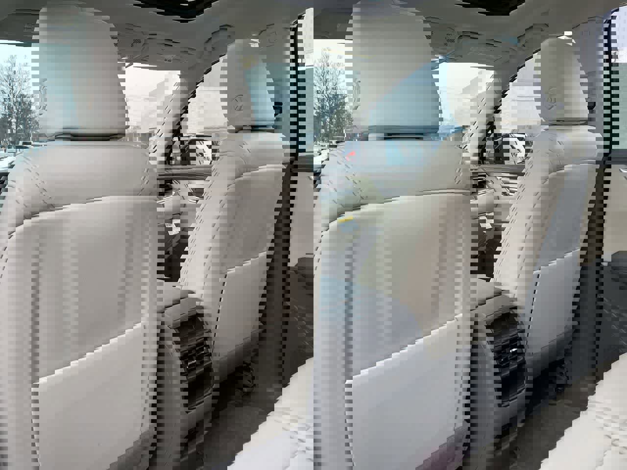 Certified 2022 Cadillac XT5 Premium Luxury image 20