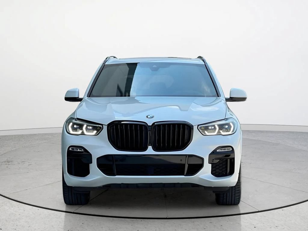 Used 2020 BMW X5 M50i w/ Executive Package AWD/4WD image 4