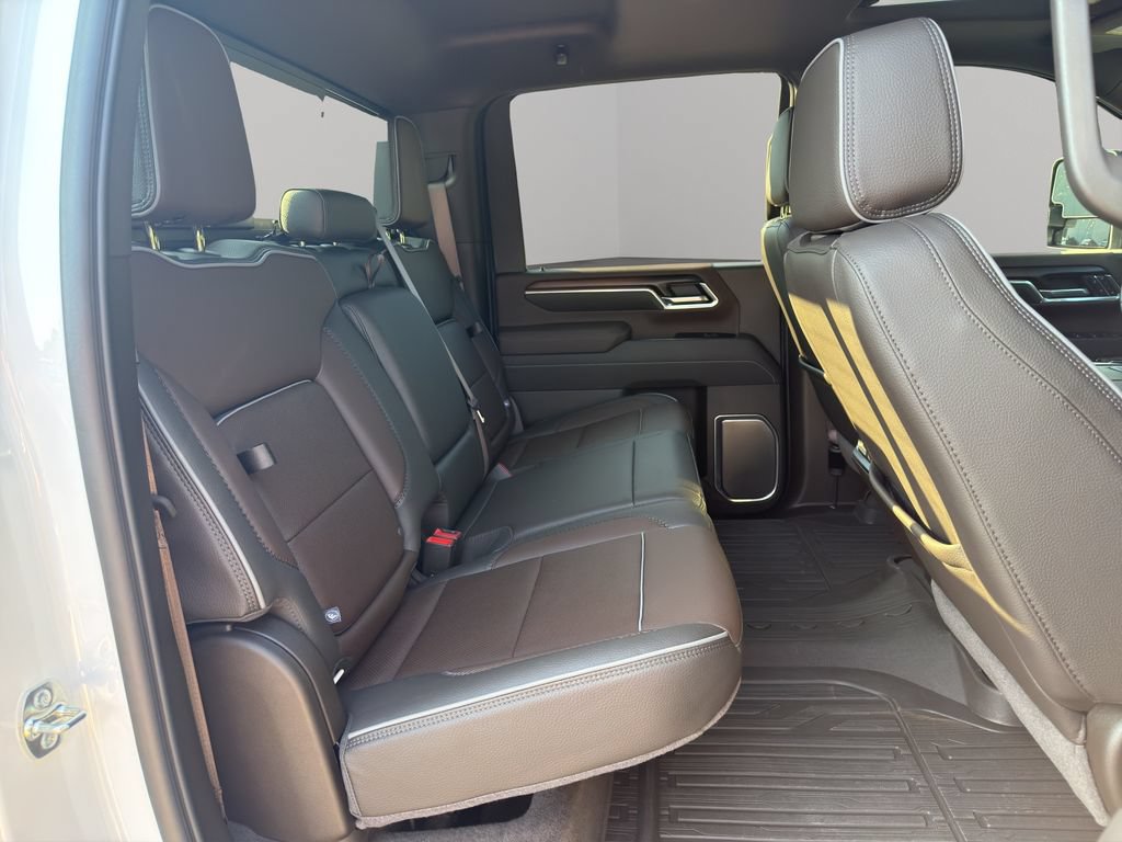 Used 2026 GMC Sierra 3500 Denali w/ Denali Reserve Package AWD/4WD image 19
