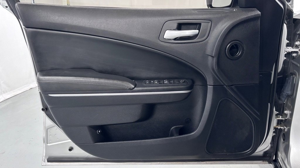 Used 2016 Dodge Charger Police image 16