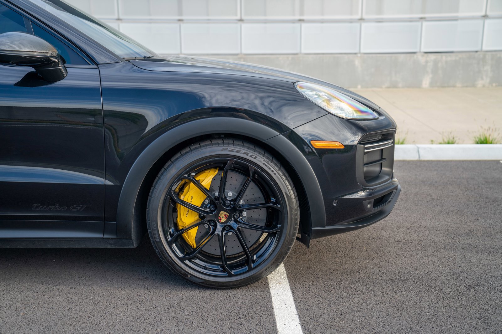 Certified 2022 Porsche Cayenne Turbo GT image 9