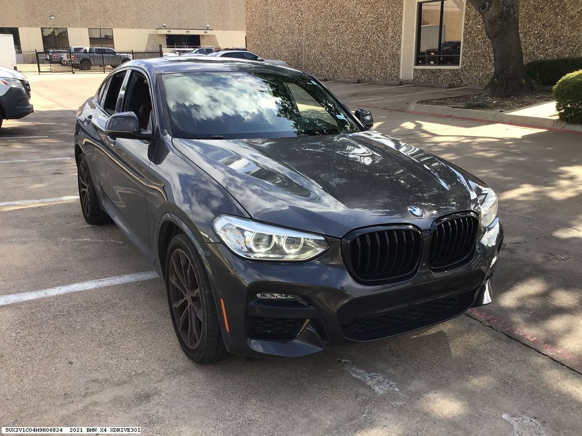 Used 2021 BMW X4 xDrive30i w/ M Sport Package AWD/4WD image 5