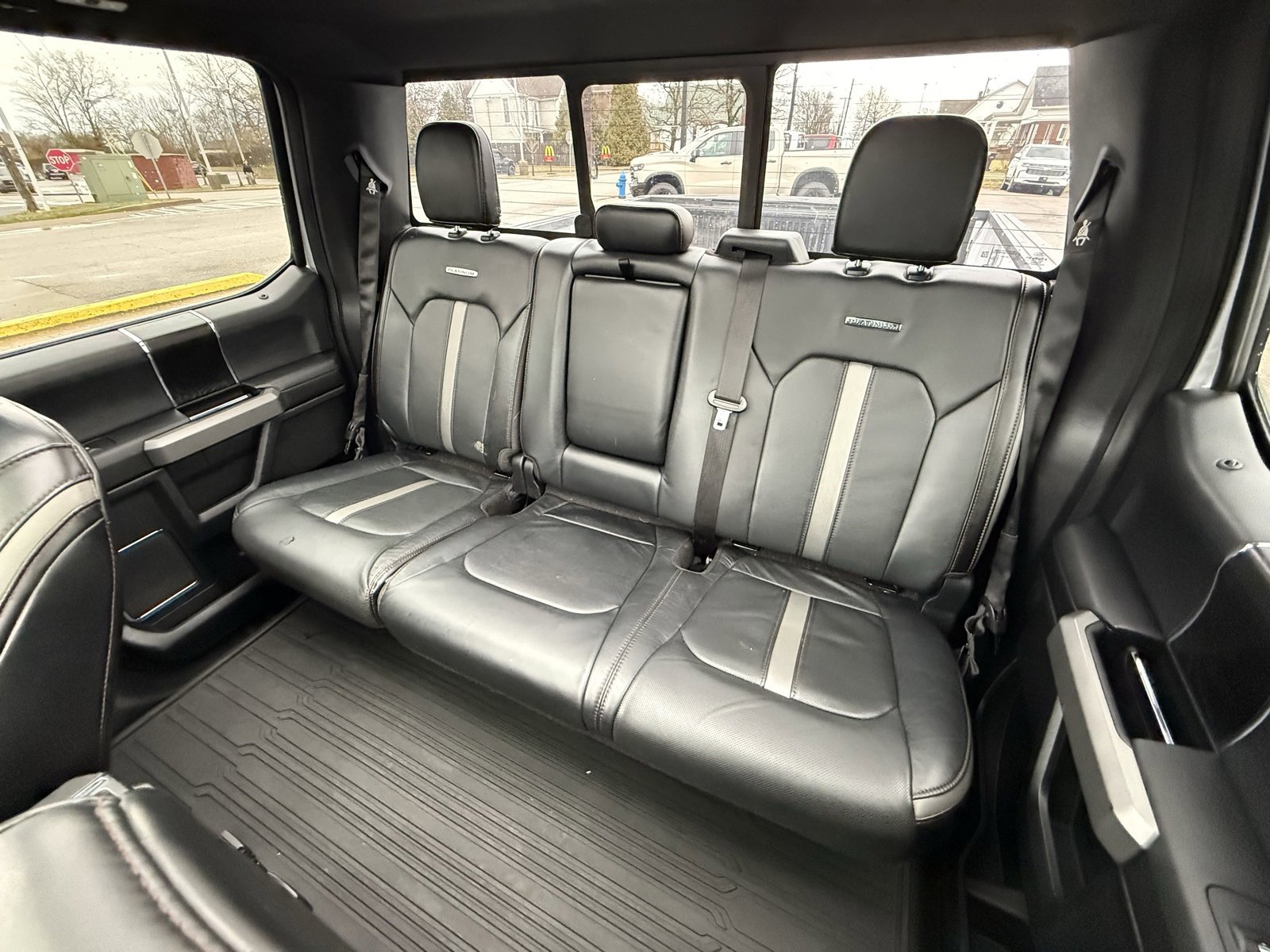 Used 2018 Ford F150 Platinum w/ Equipment Group 701A Luxury image 30