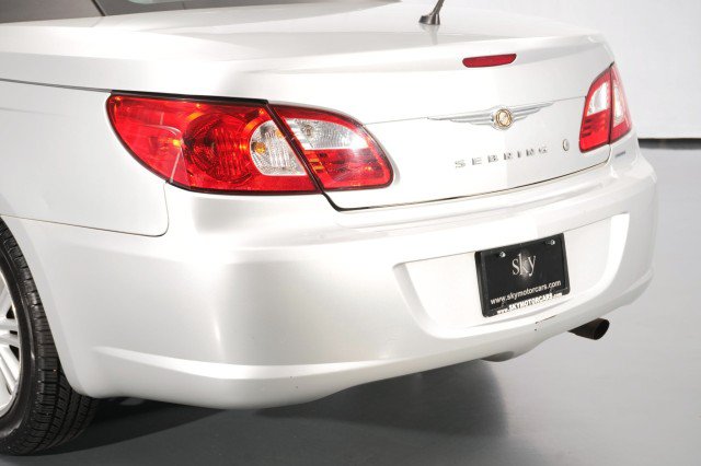 Used 2008 Chrysler Sebring Touring FWD image 15
