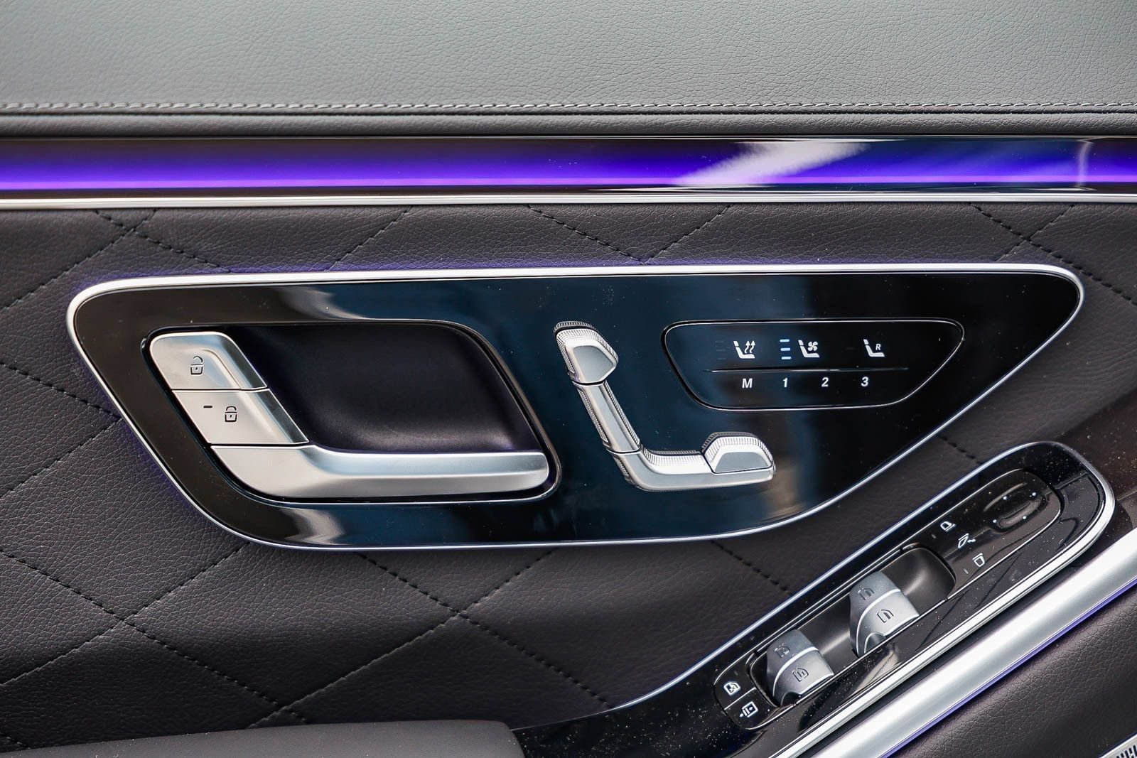 New 2026 Mercedes-Benz S 580 4MATIC Sedan image 24