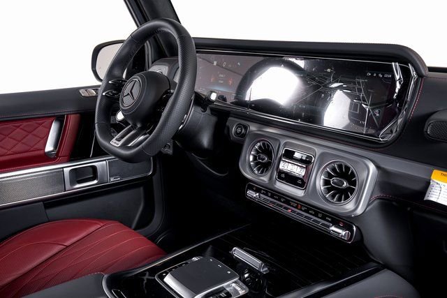 Used 2025 Mercedes-Benz G 63 AMG 4MATIC image 45