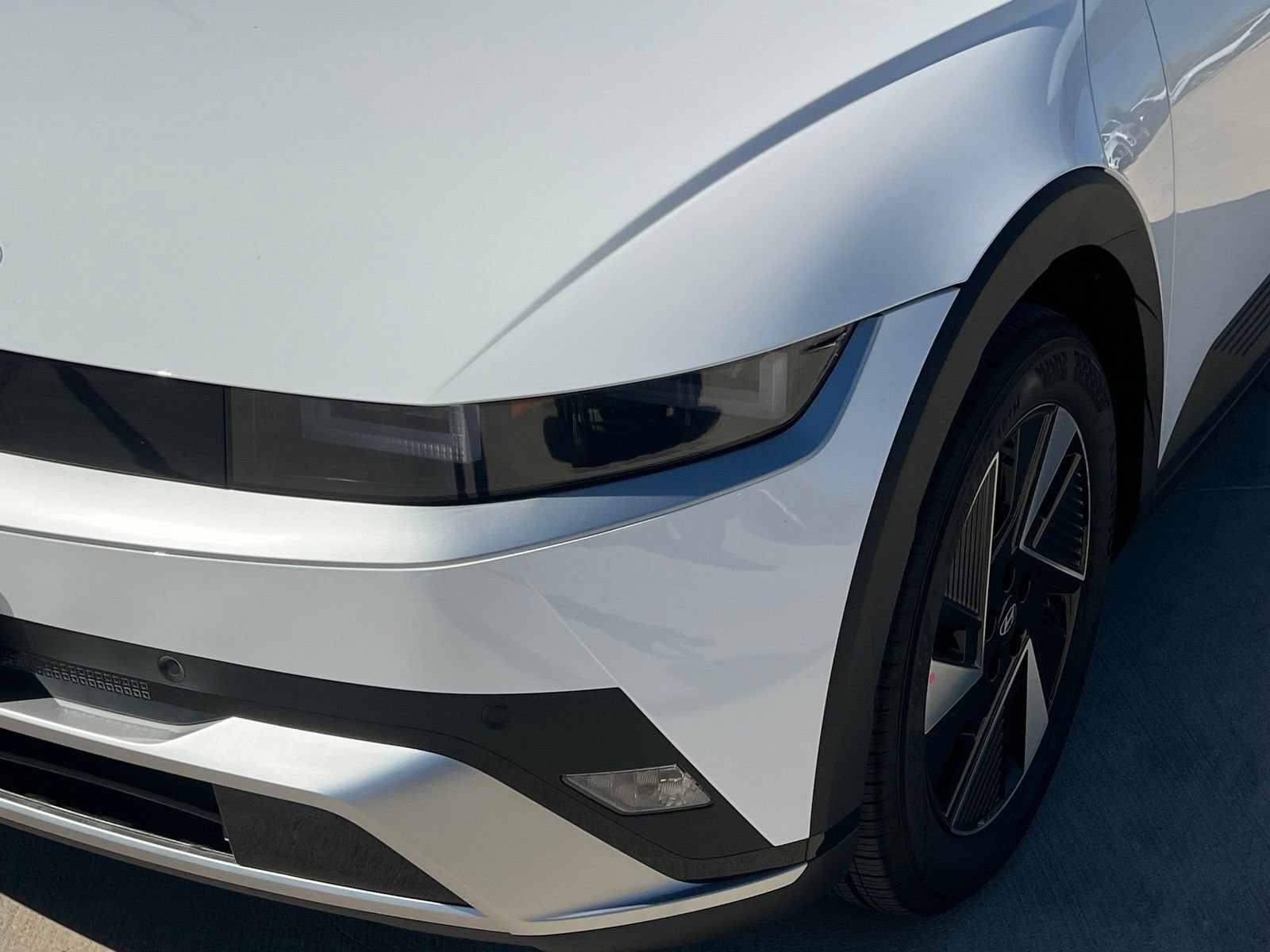 New 2027 Hyundai Ioniq 5 SEL RWD image 4