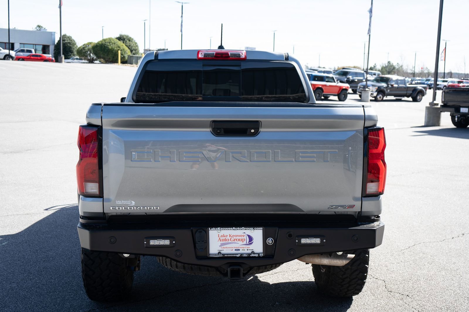 Used 2024 Chevrolet Colorado ZR2 w/ Technology Package AWD/4WD image 8