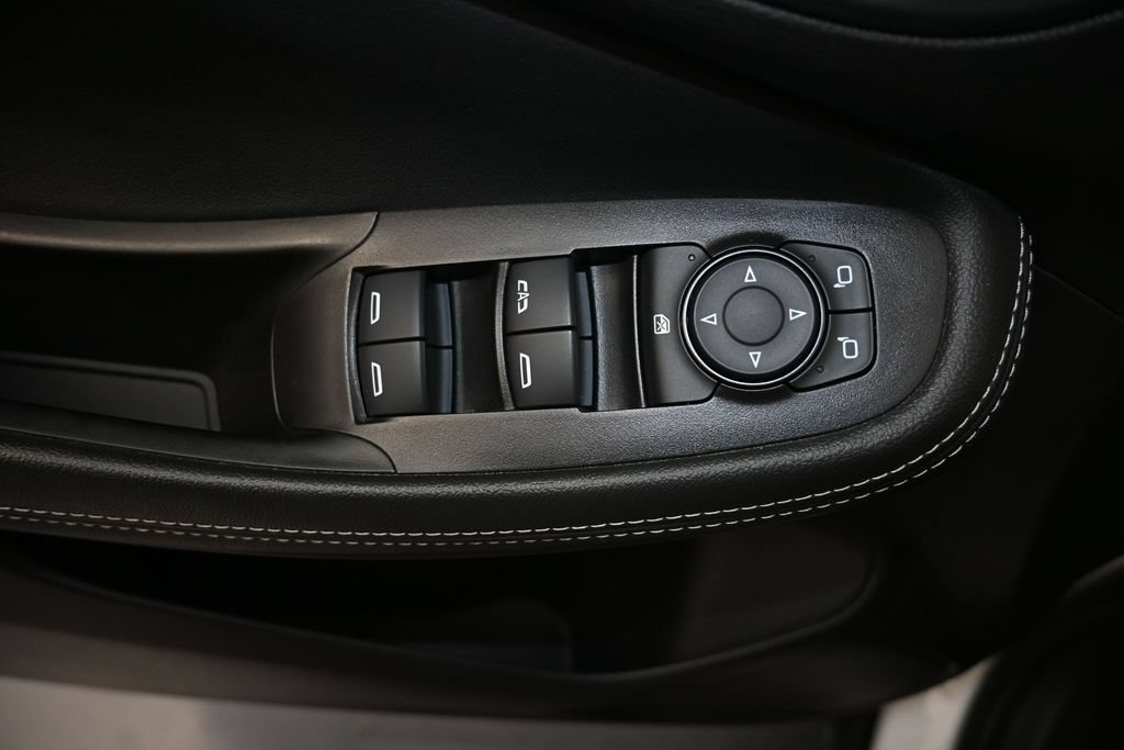 Used 2024 Buick Encore GX Preferred w/ Comfort Package FWD image 11