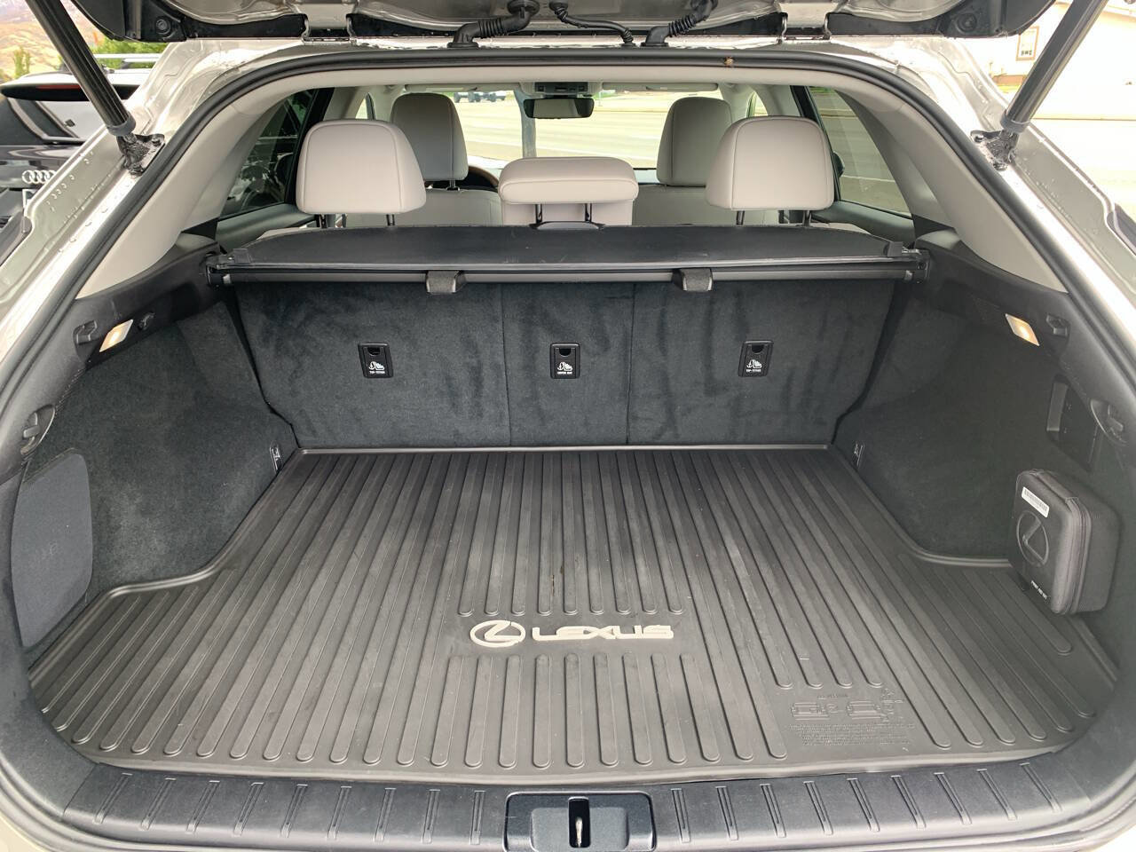 Used 2022 Lexus RX 350 AWD w/ Premium Package image 11