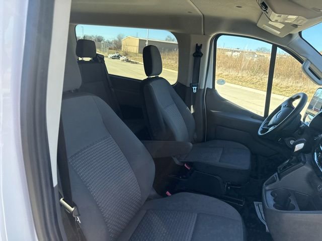 Used 2024 Ford Transit 350 XLT image 17