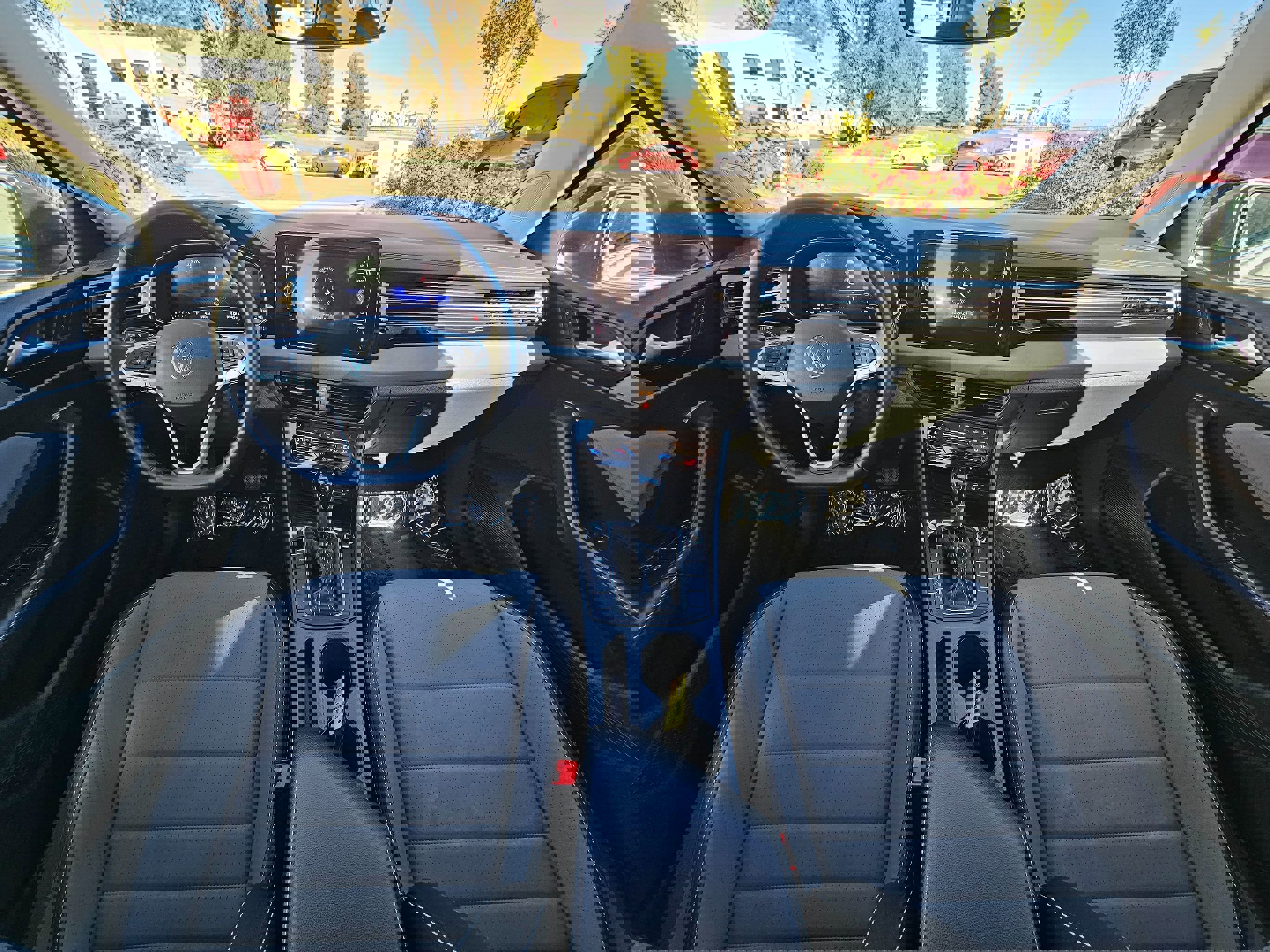 Used 2025 Volkswagen Jetta SE image 20