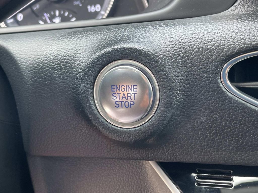 Certified 2023 Hyundai Sonata SEL FWD image 13