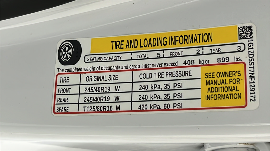 Used 2022 Chevrolet Malibu LT FWD image 44