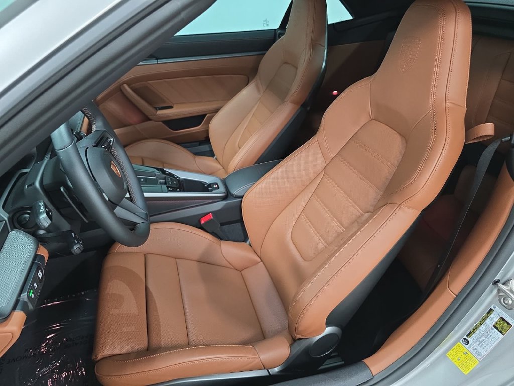 Certified 2026 Porsche 911 Carrera S RWD image 5