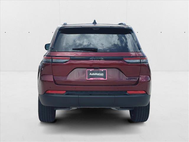 New 2025 Jeep Grand Cherokee Limited w/ Luxury Tech Group II RWD image 8