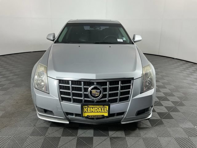 Used 2013 Cadillac CTS Luxury RWD image 2