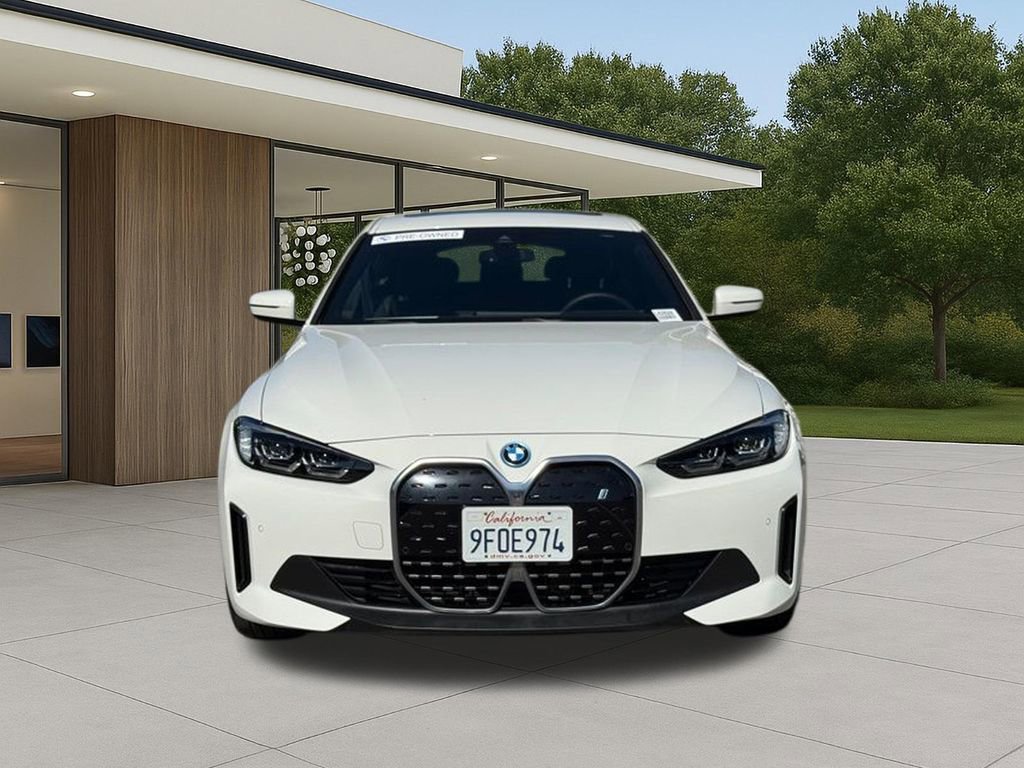 Used 2023 BMW i4 eDrive35 w/ Premium Package RWD image 4