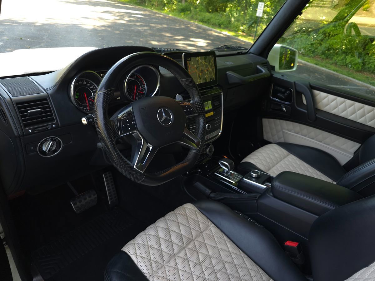 Used 2017 Mercedes-Benz G 63 AMG 4MATIC image 2
