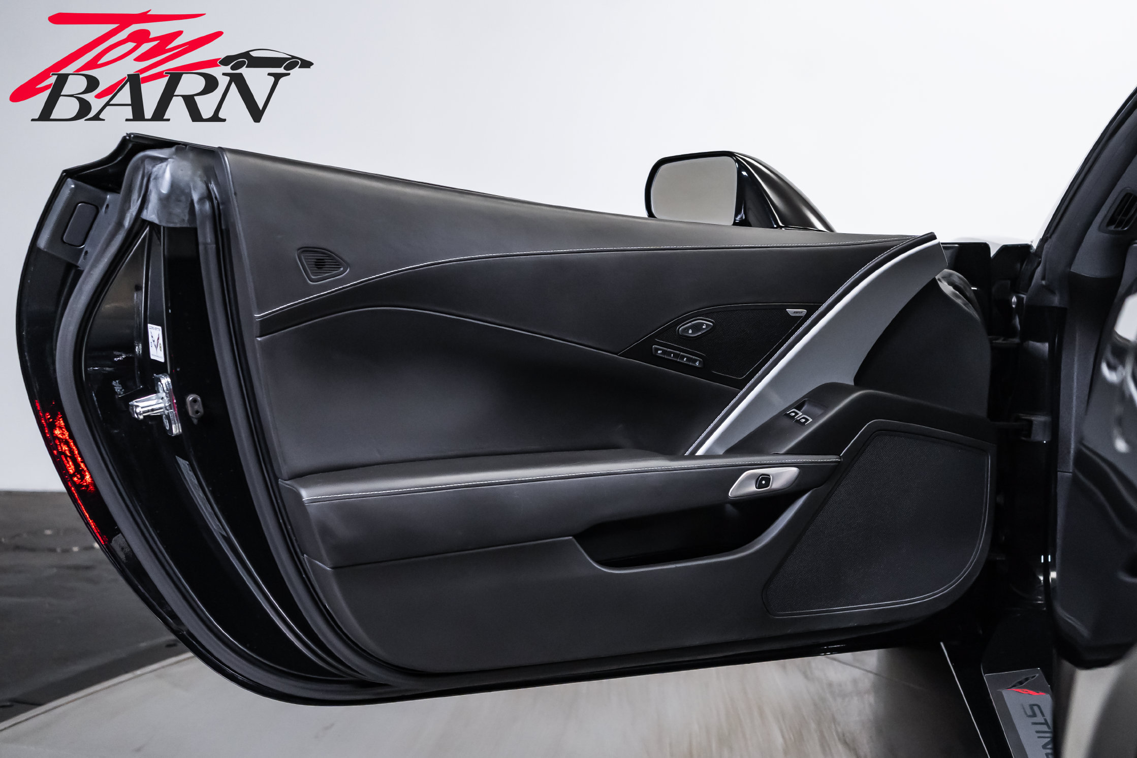 Used 2014 Chevrolet Corvette Stingray Convertible w/ 3LT Preferred Equipment Group RWD image 25