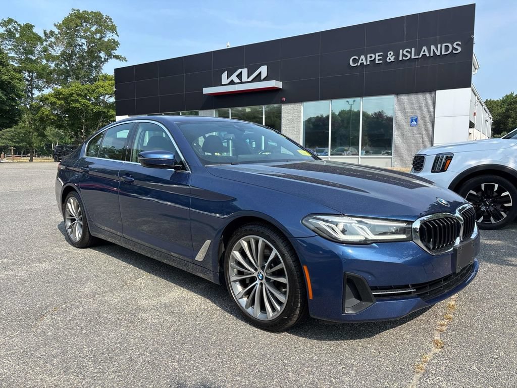 Used 2021 BMW 530i xDrive w/ Convenience Package AWD/4WD image 1