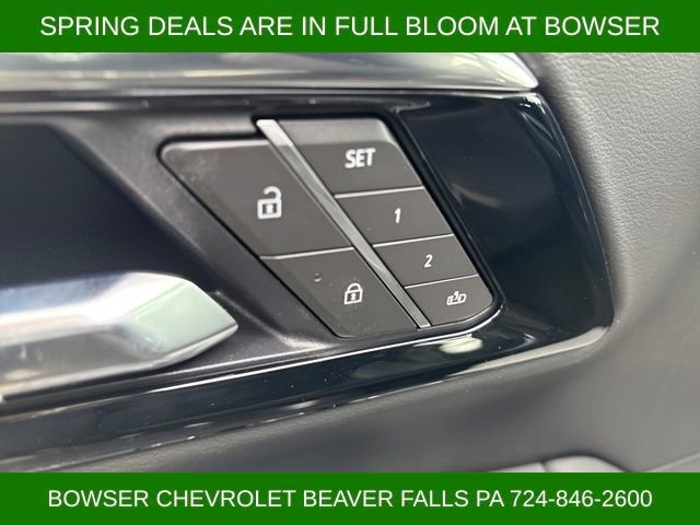 New 2026 Chevrolet Suburban Premier image 9