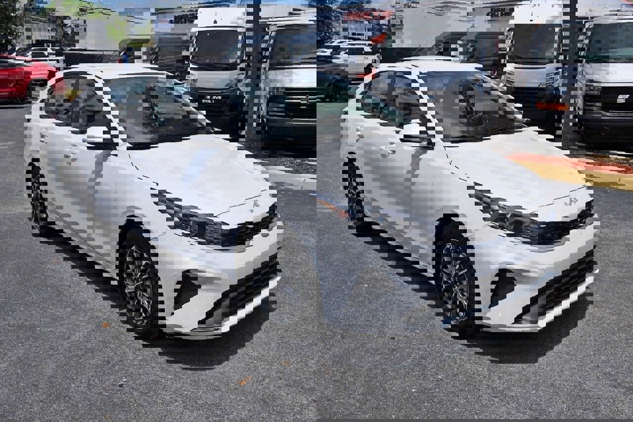 Used 2024 Kia Forte LXS