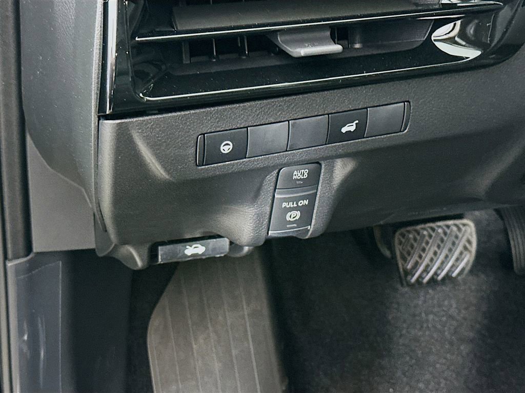 New 2026 Nissan Murano SV AWD/4WD image 15