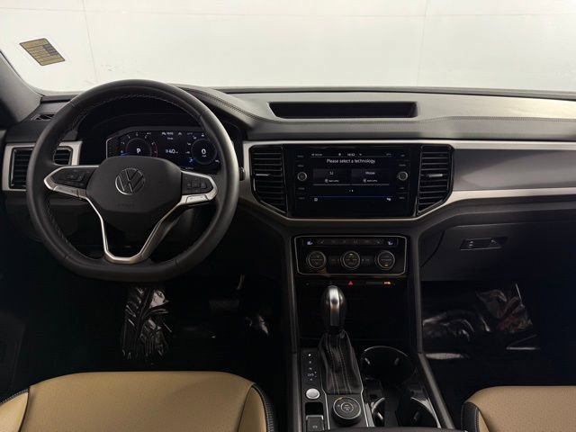Used 2023 Volkswagen Atlas Cross Sport SE image 23