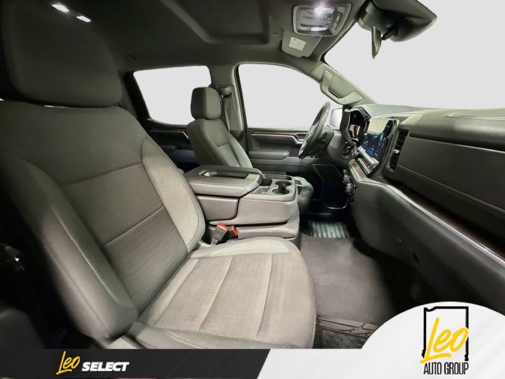 Used 2026 Chevrolet Silverado 1500 LT AWD/4WD image 31
