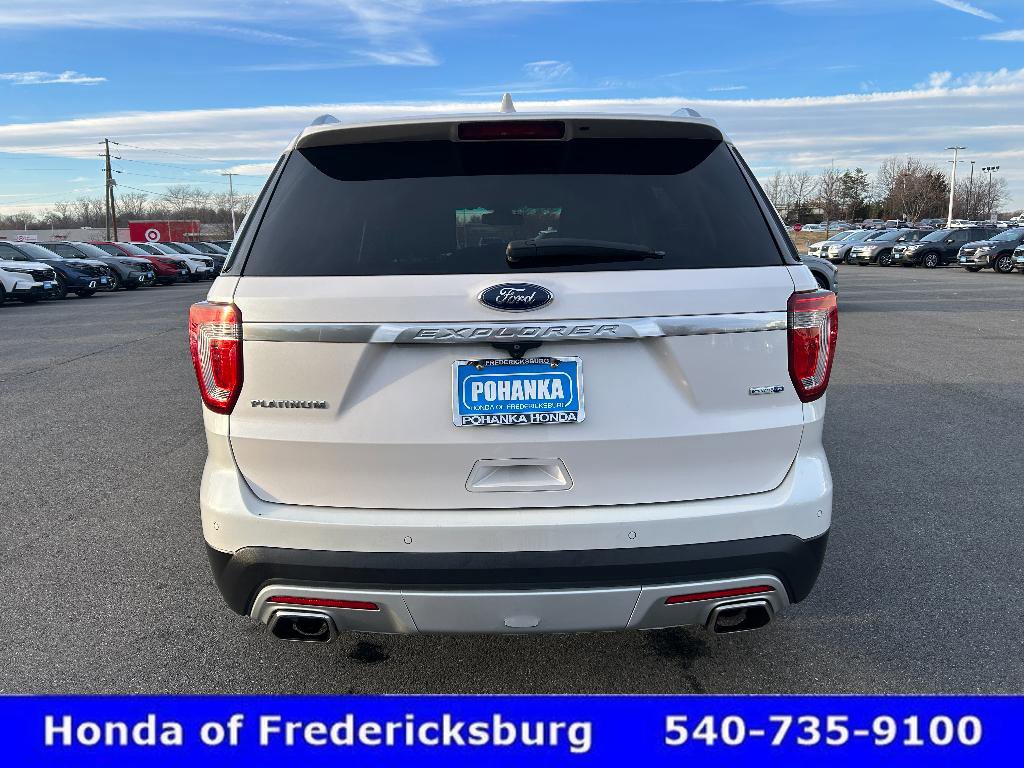 Used 2017 Ford Explorer Platinum image 5