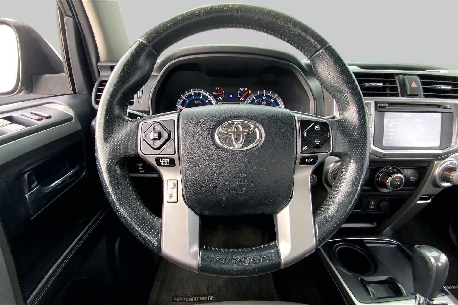 Used 2015 Toyota 4Runner SR5 Premium RWD image 6