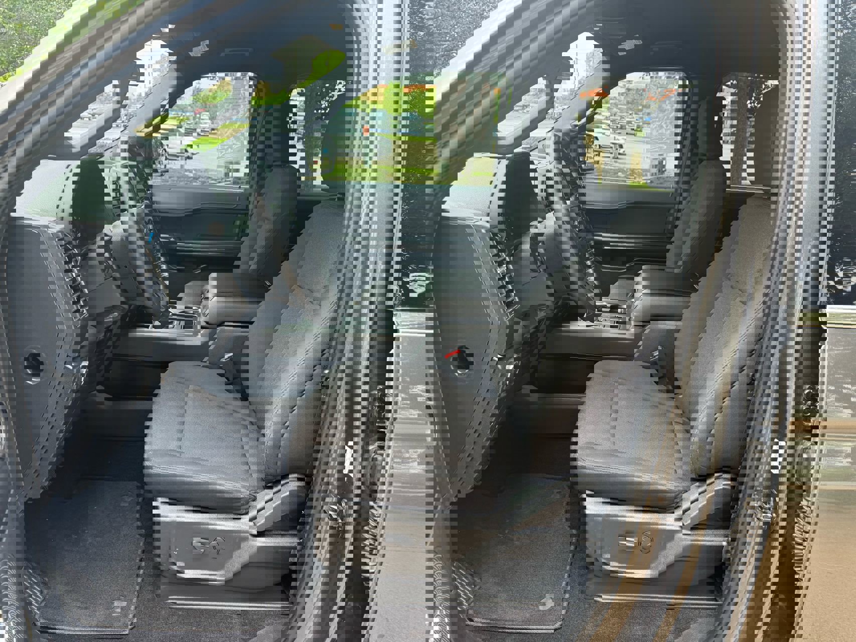 Used 2021 Ford Expedition XL image 13