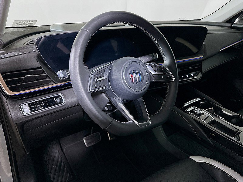 Used 2025 Buick Envision Sport Touring image 9