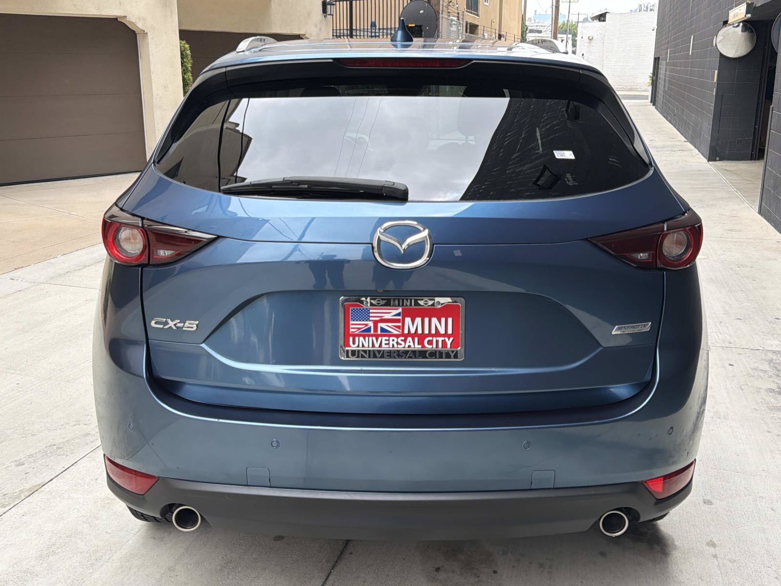 Used 2018 MAZDA CX-5 Touring FWD image 4