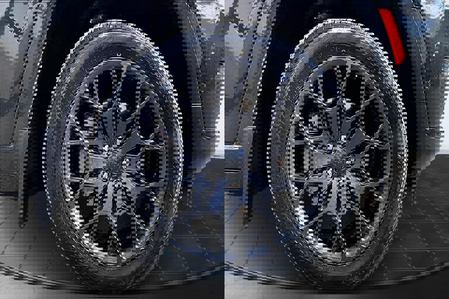 Used 2023 Jeep Grand Cherokee L Summit image 34