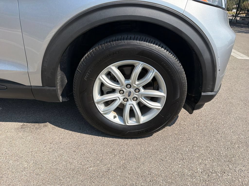 Used 2021 Ford Explorer 2WD image 13