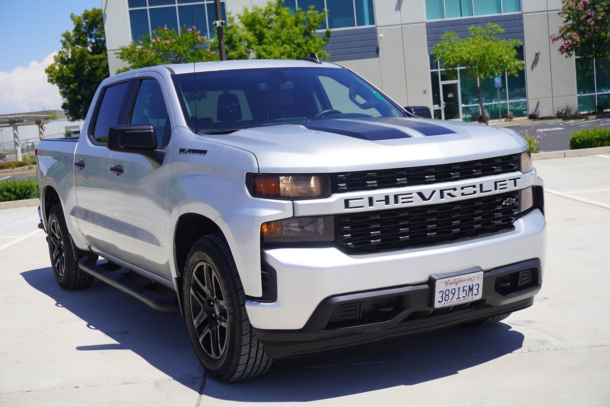 Used 2020 Chevrolet Silverado 1500 Custom w/ Rally Edition RWD image 9