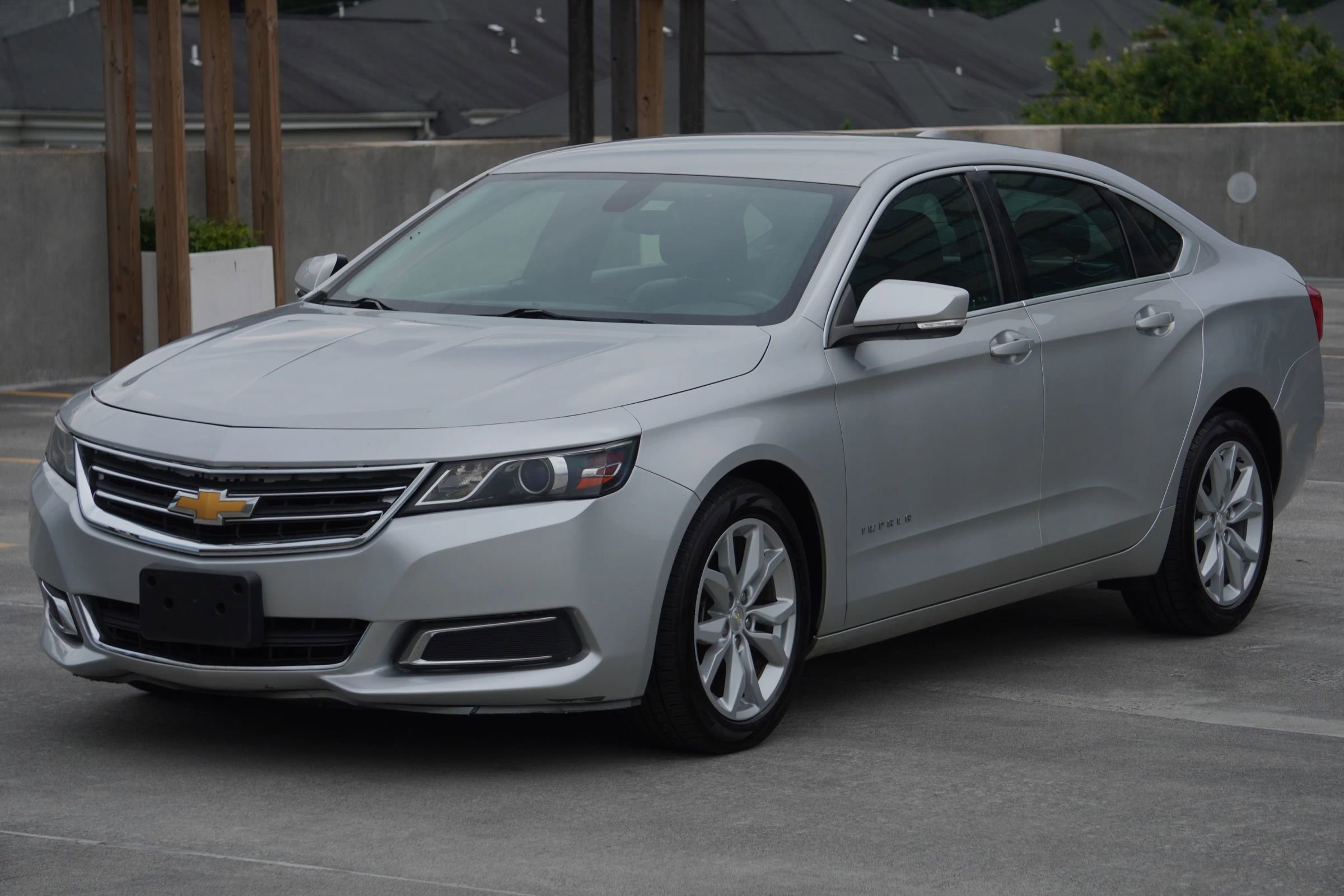 Used 2016 Chevrolet Impala LT image 16