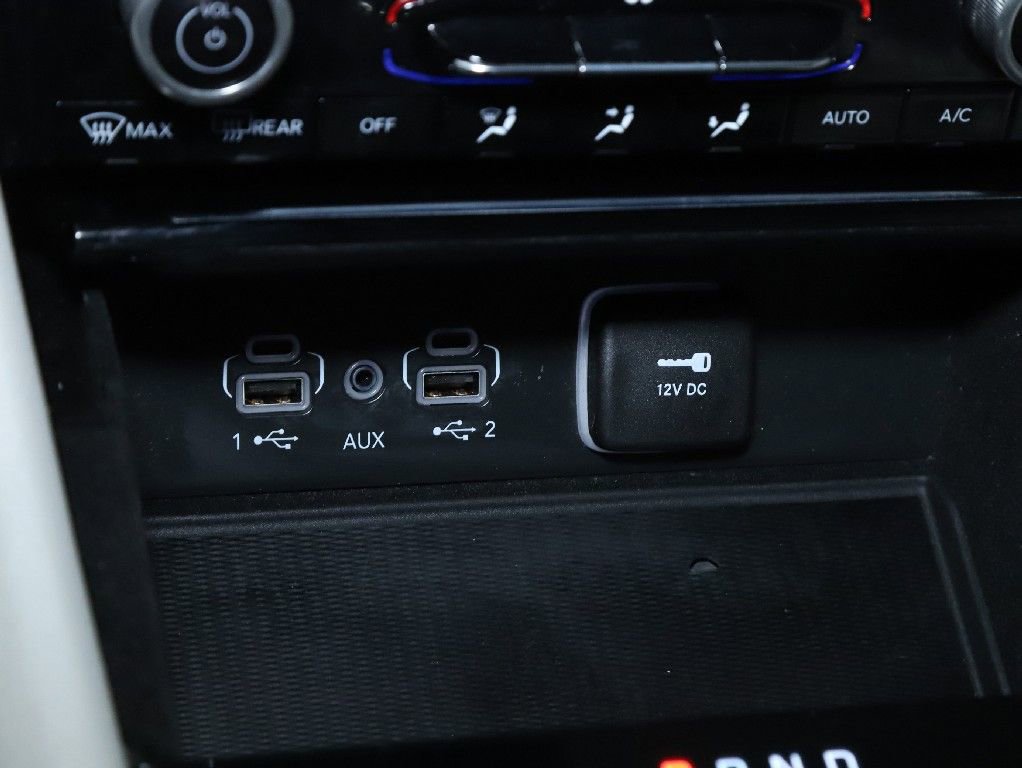 Used 2021 Jeep Grand Cherokee L Overland w/ Luxury Tech Group IV AWD/4WD image 29