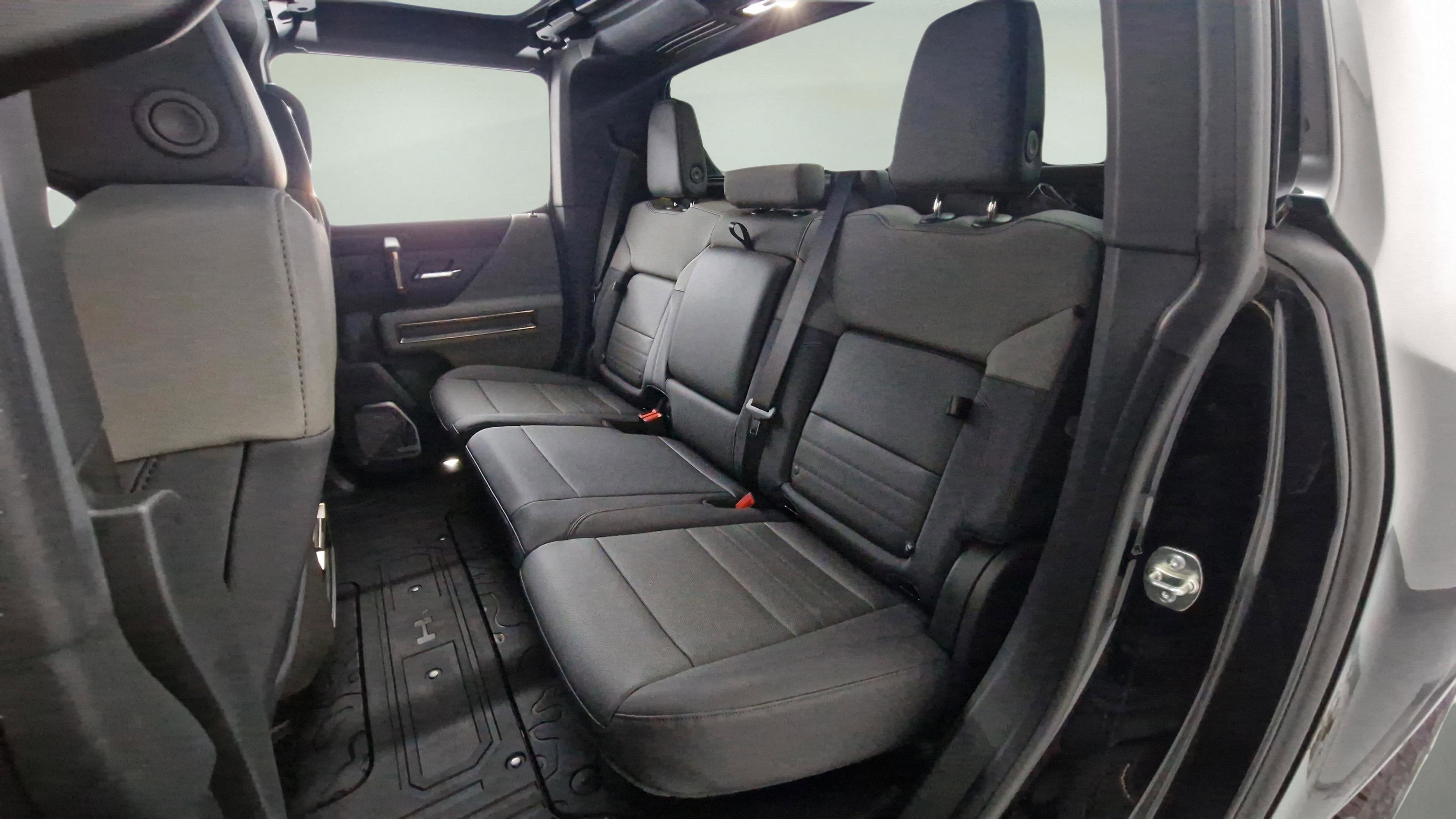 New 2025 GMC Hummer EV 3X image 13