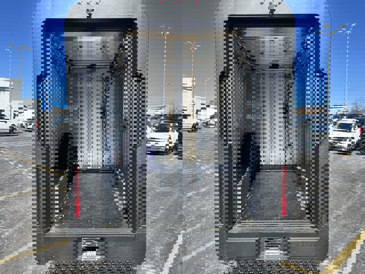 New 2025 Chevrolet Brightdrop 400 w/ Power Door Package image 13