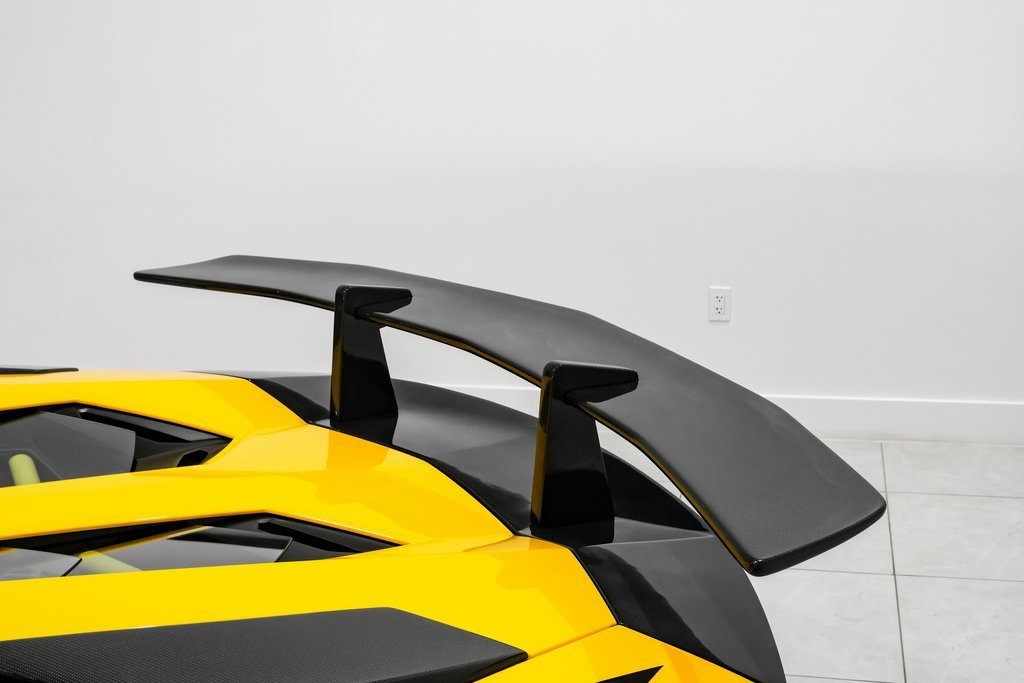 Used 2016 Lamborghini Aventador LP 700-4 image 48