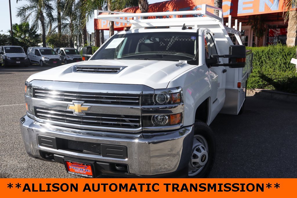 Used 2018 Chevrolet Silverado 3500 W/T w/ WT Convenience Package image 4